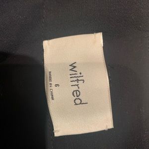 Aritzia Wilfred Black trousers size 6